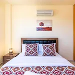 Blue Time 2-bedroom In *