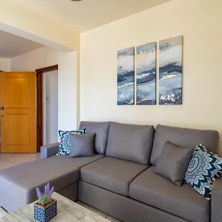 Blue Time 2-bedroom In