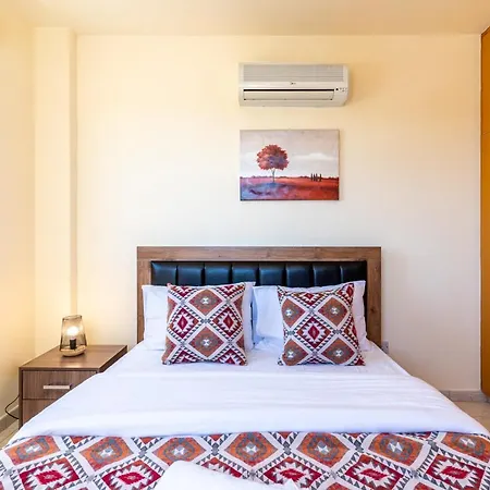 Blue Time 2-bedroom In *