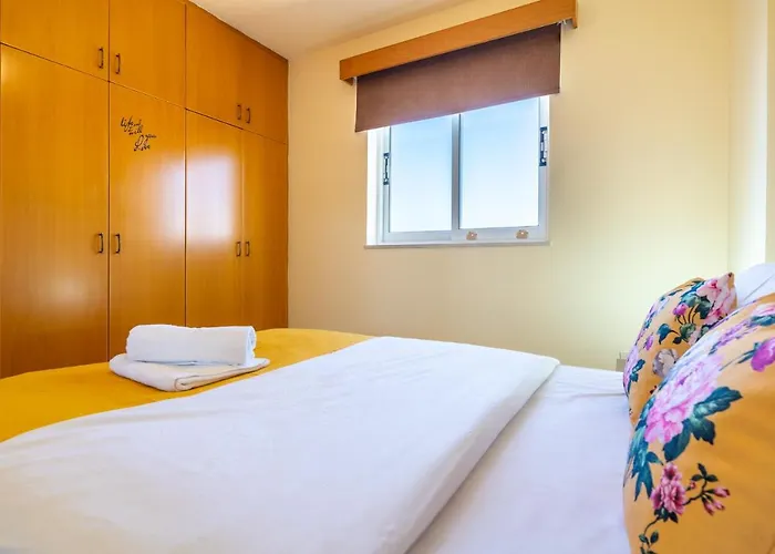 Blue Time 2-bedroom In Larnaca