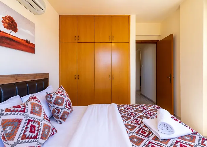 Blue Time 2-bedroom In * Larnaca